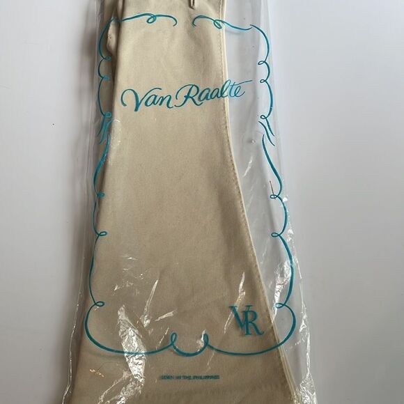 Vtg New in packaging Van Raalte beige/taupe long nylon gloves - Picture 7 of 7